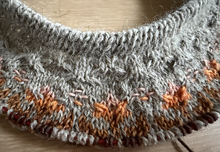 start of the flower pattern