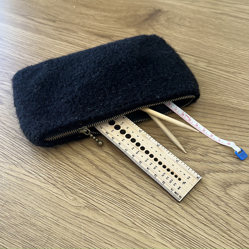 Small Felted Bag photo 1