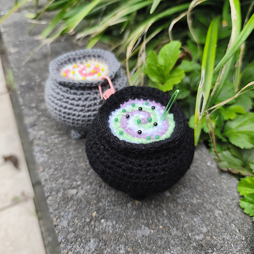 Cauldron of Potions Pincushion