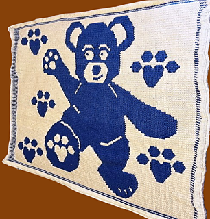 Teddy Bear LovePrints Blanket
Overlay Mosaic Crochet
Pattern and Chart