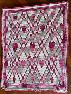 Plaid Hearts Throw
Overlay Mosaic Crochet
Fully Written Pattern and Chart 
