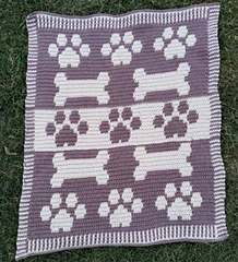 Doggy Blanket
Overlay Mosaic Crochet
Written Pattern and Chart
