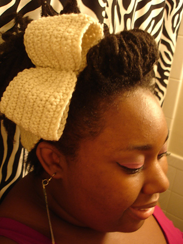 Crochet Headband w/Bow photo 2