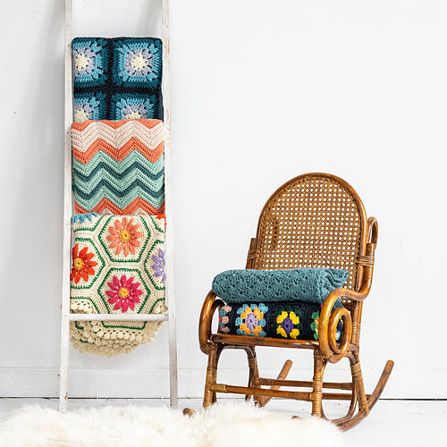 Granny Square Blanket photo 2