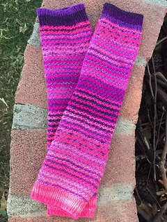 We’re All Mad Here arm warmers knitting pattern 