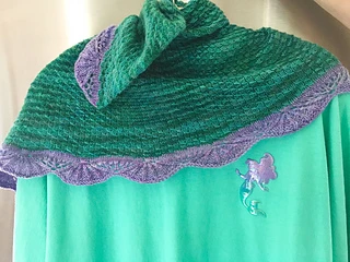 Ariel shawl knitting pattern inspired by Disney’s The Little Mermaid