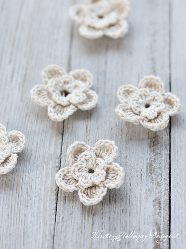 Delicate Flower Clip photo 3