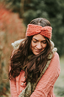 Hey Mama Wolf Ylva 1202 mit einem zweiten Faden Isager Silk Mohair 69