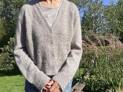 Emberstone Cardigan DK - byKlitrosestrik