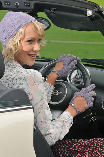 Driving hat and gloves photo 1