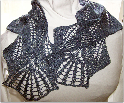 Ravelry: Bloomin pattern by Grace Mcewen