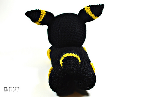 Umbreon Flat Cat Pokemon Amigurumi photo 6