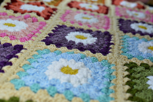 Daisy Granny Square photo 4