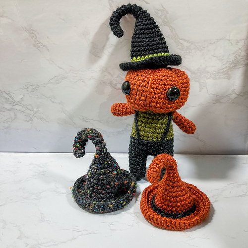 Ravelry Amigurumi Witch Hat pattern by Codi Hudnall