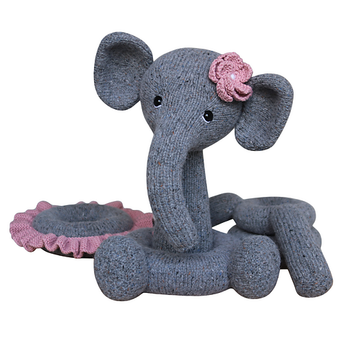 Ravelry Elephant Stacking Toy pattern by Sarah Gasson