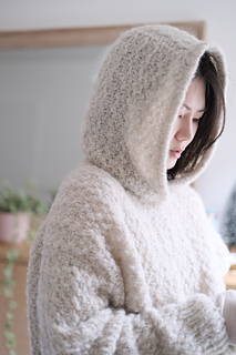 Size4, worn with about 50 cm positive ease 