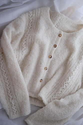 Cassis Cardigan