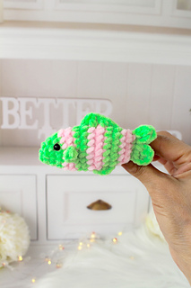 Fish Clicker Fidget Ravelry: Fish Fidget Clicker pattern by Kyrychenko Natalia