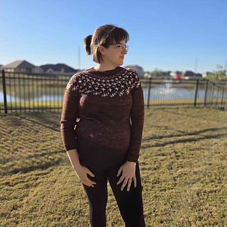 Katherine is wearing a size 3