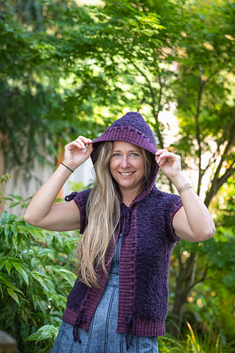 Sherpette Vest - The Knitters Studio