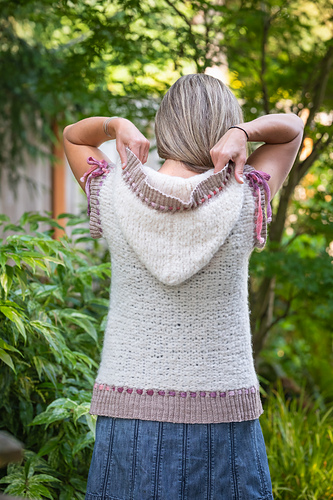 Sherpette Vest - The Knitters Studio