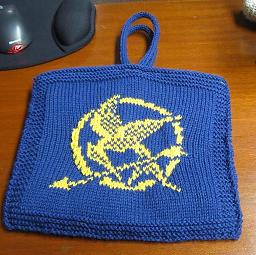 Ravelry: Mockingjay Chart pattern by Ellen Hyde