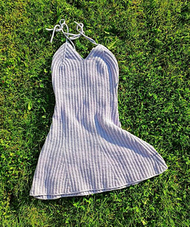 Size: 5
Yarn: Drops cotton merino