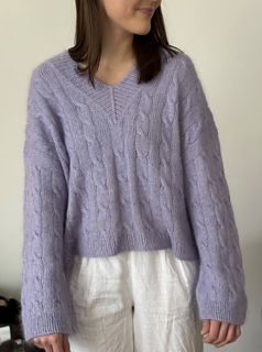 Size: 3
Yarn: Sandnes tynn silk mohair + knitting for olive merino