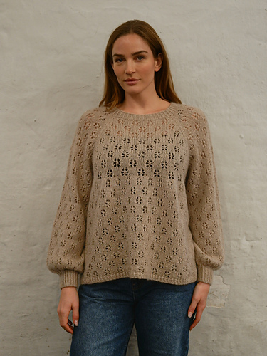 Ravelry: Pizza Pullover Adult pattern by Pernille Larsen