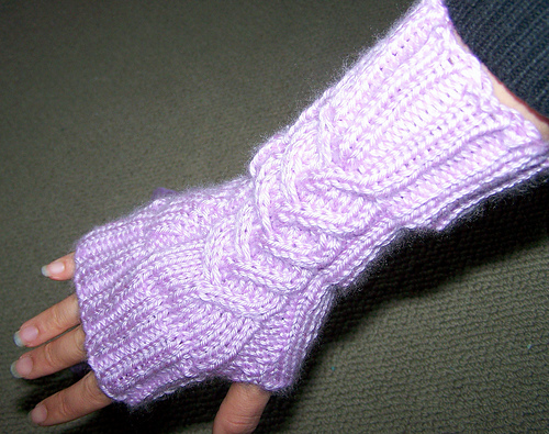 2010-11 Cabled Fingerless Gloves photo 1