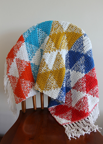 Ravelry: Reversible Diamonds Scatter Rug pattern by Sonja Hood