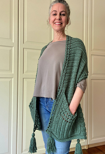 sonja hood pocket shawl