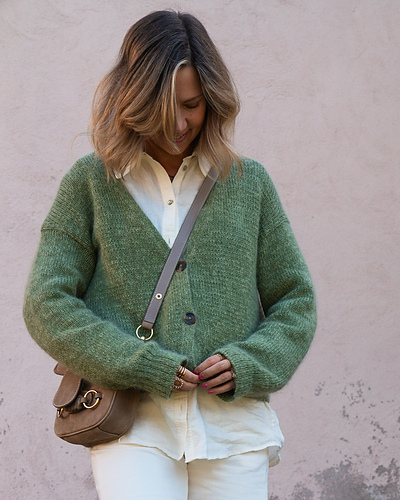 ◆SNAPPY CUDDLE◆ Dear Darling Cardigan IMG_2473_medium.JPG