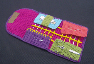 Ravelry: MissEmilyy's Aluminum Crochet Hook Case