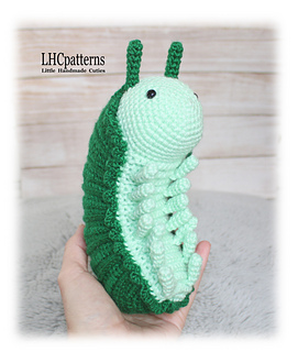 Roly Poly Bug Crochet Pattern