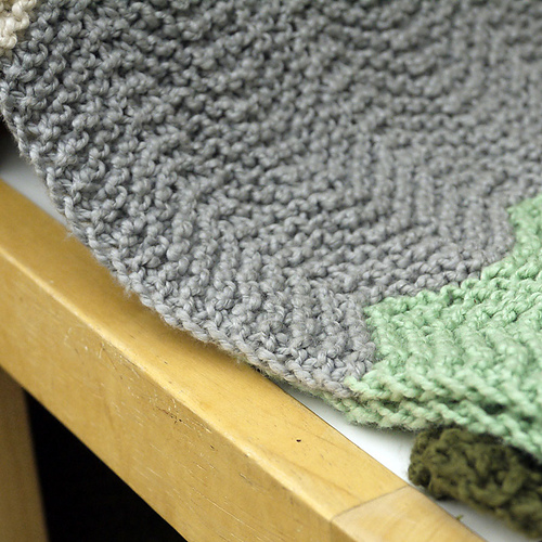 Ravelry LMI's Chevron Baby Blanket