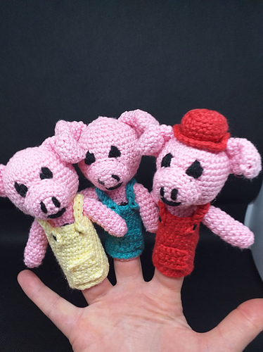 Lace Puppet Ravelry: Three Little Pigs Finger-puppets pattern by Lace & Crochet