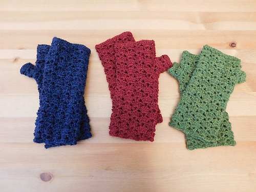 Hermione Shell Mittens photo 6