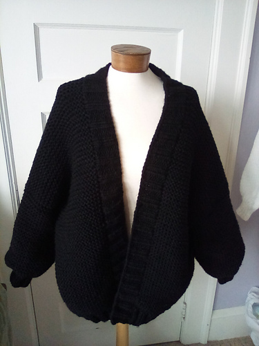 The Sunset Cardigan - byLadyDaVinciKnits
