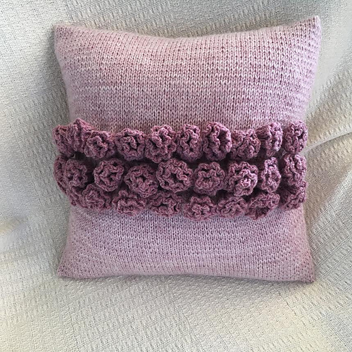 Ravelry Rose Garden pillow cover pattern by LadyshipDesigns