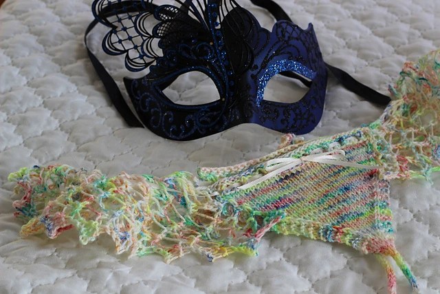 Allison Janocha Interview Gift A-long 2019 10 Eve's Leaves by Allison Janocha