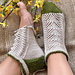 Willow Twist Socks pattern