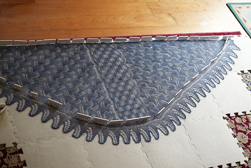 Ravelry: Filiform pattern by Laura Nelkin