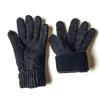 Ravelry: Modified Army Gloves pattern by Selyn Birnbaum