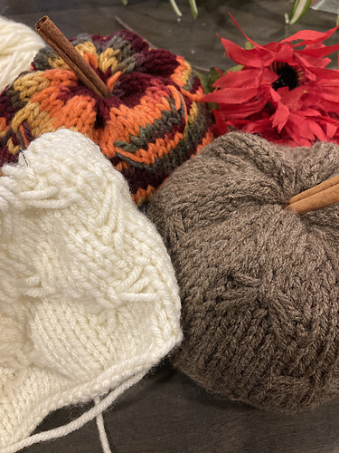 Sommerfuglkyssing Pumpkin - Leslie Alcock