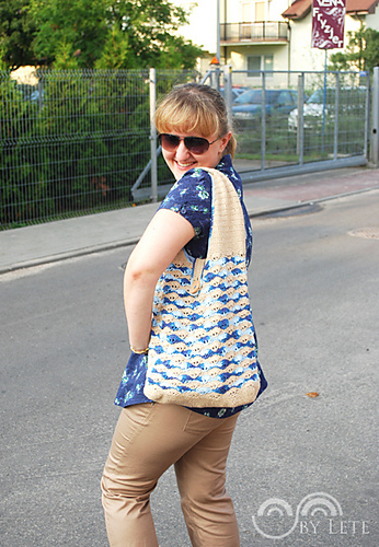 She Sells Sea Shells Crochet Bag photo 1