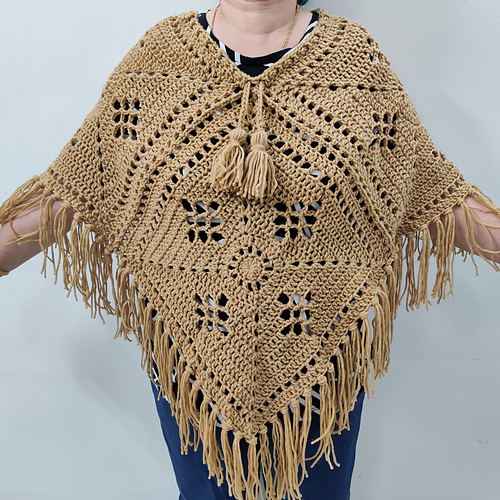 Flowertastic Poncho photo 2