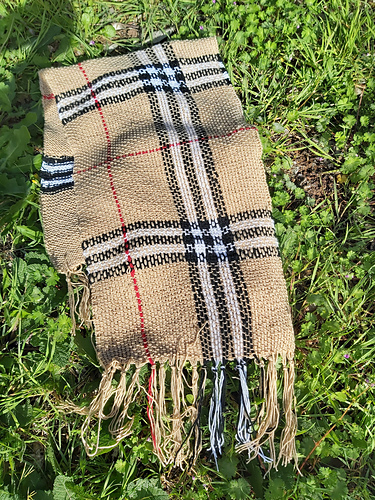 Burberry-inspirert Skjerf - Chiara Camilloni