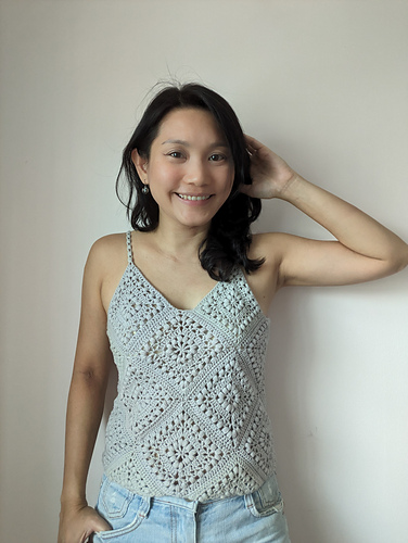 Tulip Square Tank Top photo 3