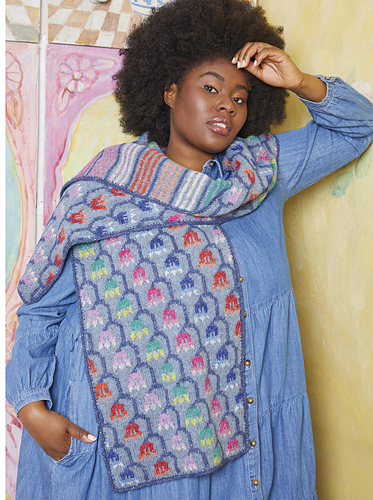 小物 HOLIDAY FLOWER QUILTING LONG MUFFLER 小物 HOLIDAY FLOWER QUILTING LONG MUFFLER 小物 HOLIDAY FLOWER